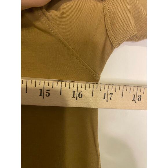 Uniqlo AIRism T Shirt Tan Dress Womens Crew Neck Short Sleeve Lagenlook Small - Picture 5 of 10